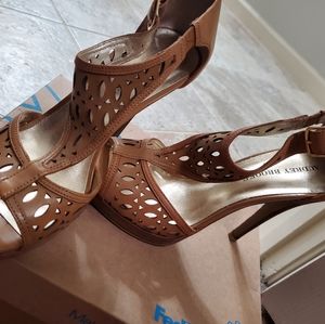 Audrey Brooke, size 9